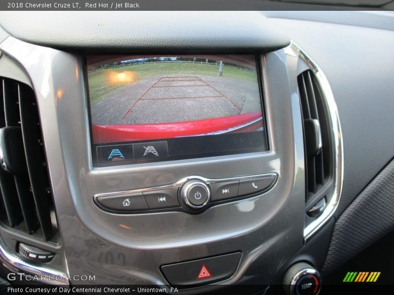 Red Hot / Jet Black 2018 Chevrolet Cruze LT