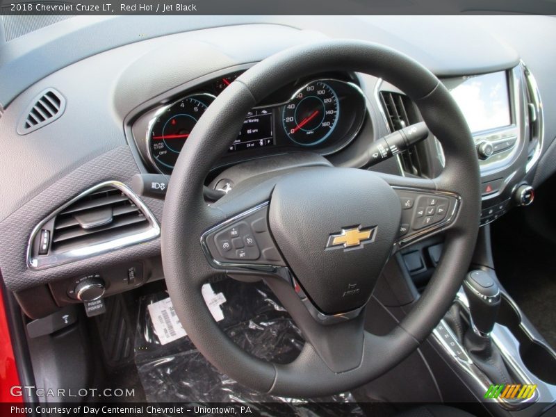 Red Hot / Jet Black 2018 Chevrolet Cruze LT