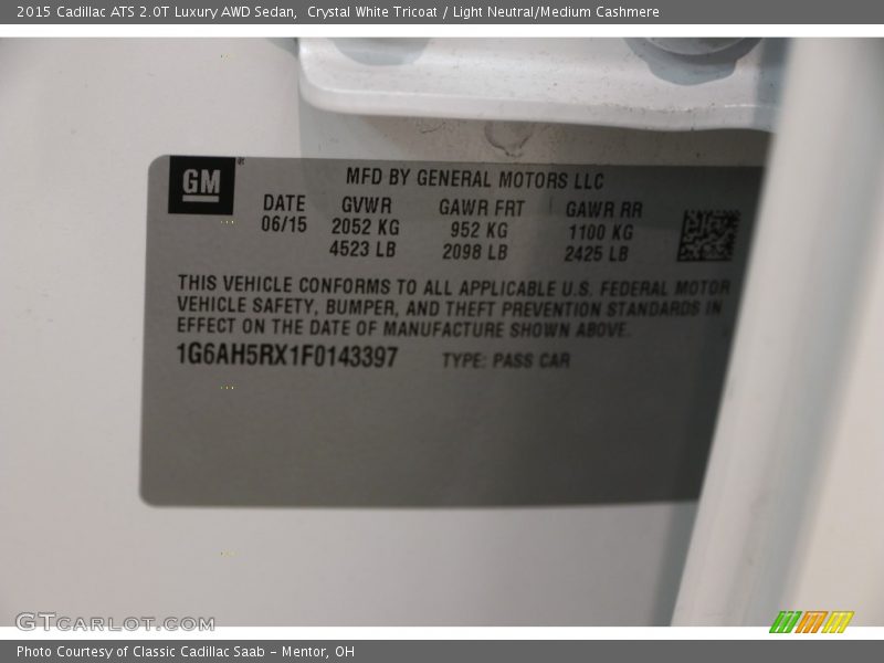 Crystal White Tricoat / Light Neutral/Medium Cashmere 2015 Cadillac ATS 2.0T Luxury AWD Sedan