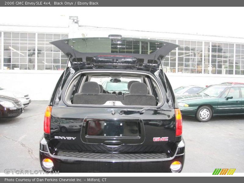 Black Onyx / Ebony Black 2006 GMC Envoy SLE 4x4