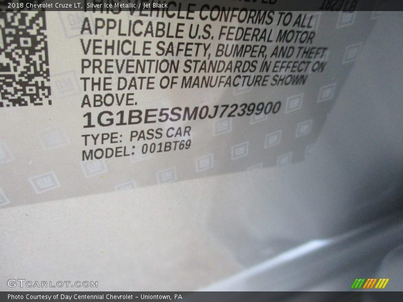 Silver Ice Metallic / Jet Black 2018 Chevrolet Cruze LT