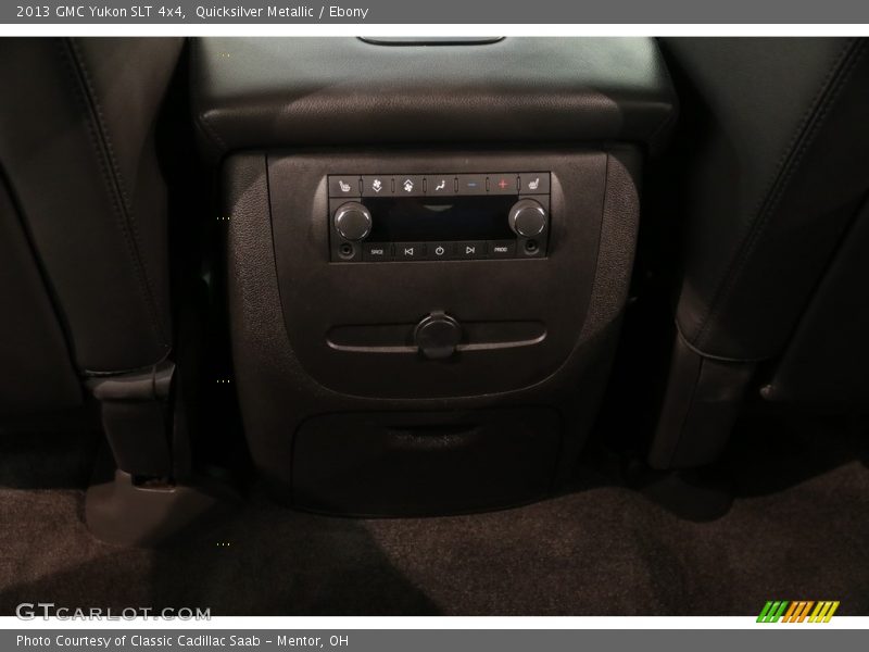 Quicksilver Metallic / Ebony 2013 GMC Yukon SLT 4x4