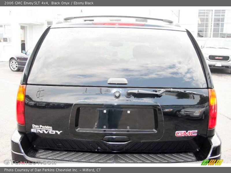 Black Onyx / Ebony Black 2006 GMC Envoy SLT 4x4