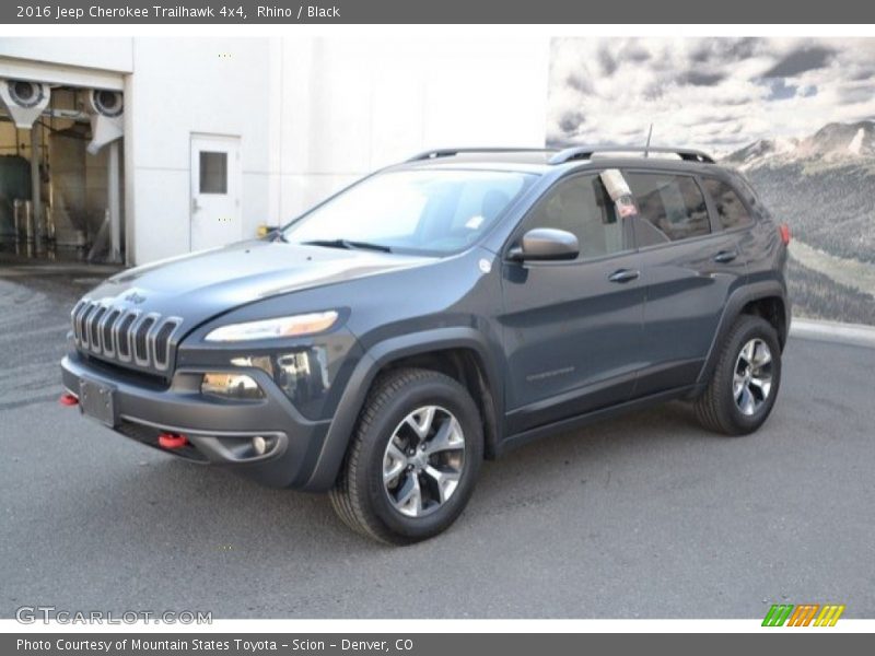 Rhino / Black 2016 Jeep Cherokee Trailhawk 4x4