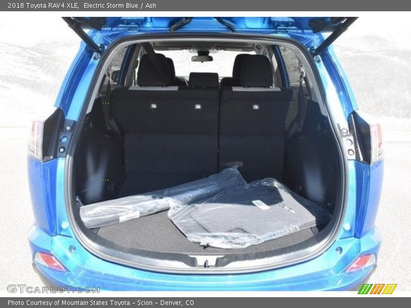 Electric Storm Blue / Ash 2018 Toyota RAV4 XLE