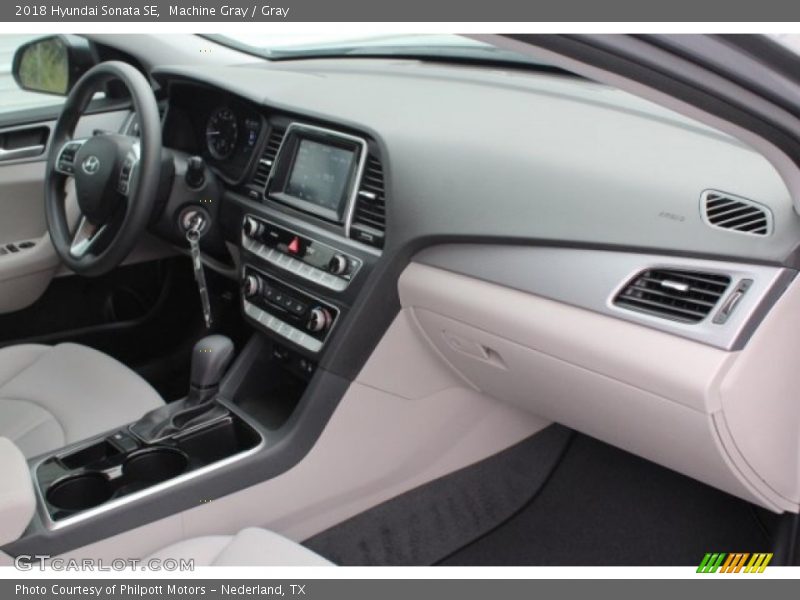 Machine Gray / Gray 2018 Hyundai Sonata SE