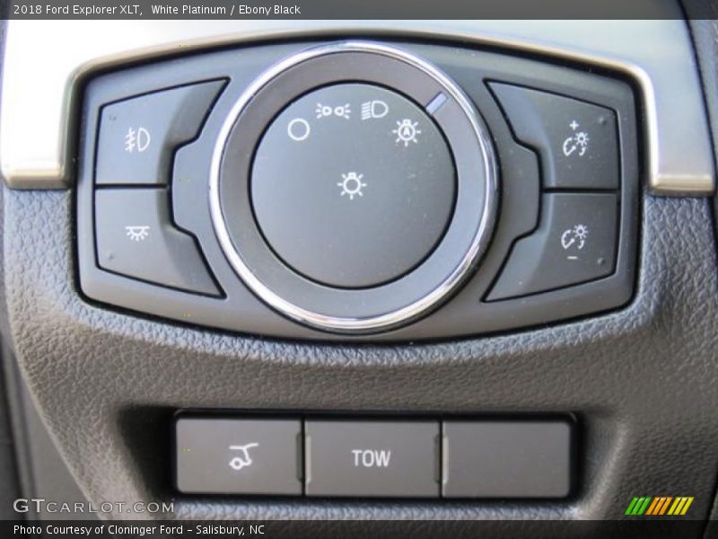 White Platinum / Ebony Black 2018 Ford Explorer XLT