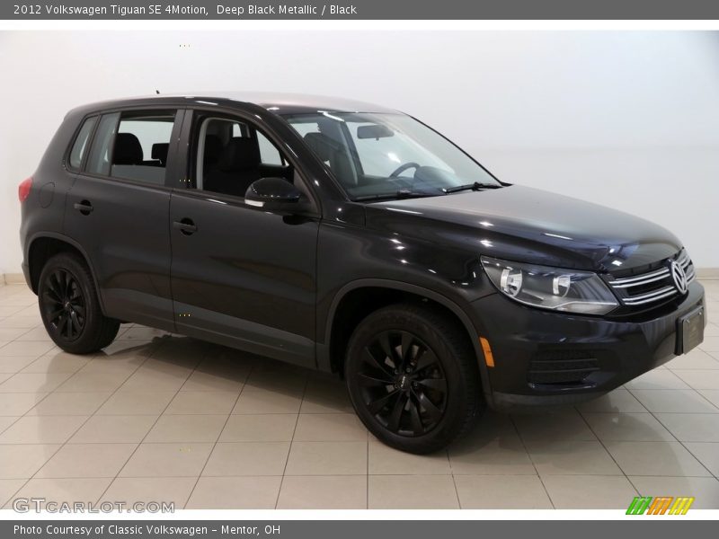 Deep Black Metallic / Black 2012 Volkswagen Tiguan SE 4Motion