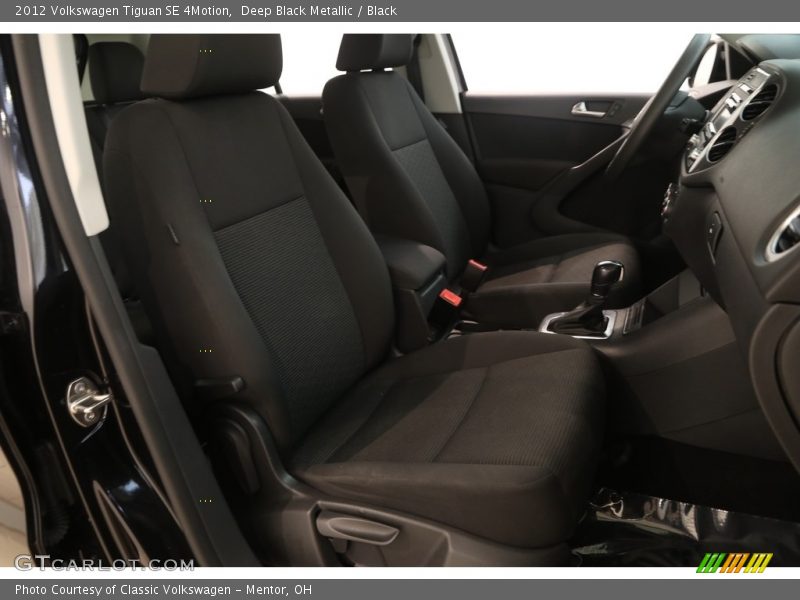 Deep Black Metallic / Black 2012 Volkswagen Tiguan SE 4Motion
