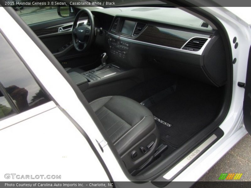 Casablanca White / Black 2015 Hyundai Genesis 3.8 Sedan