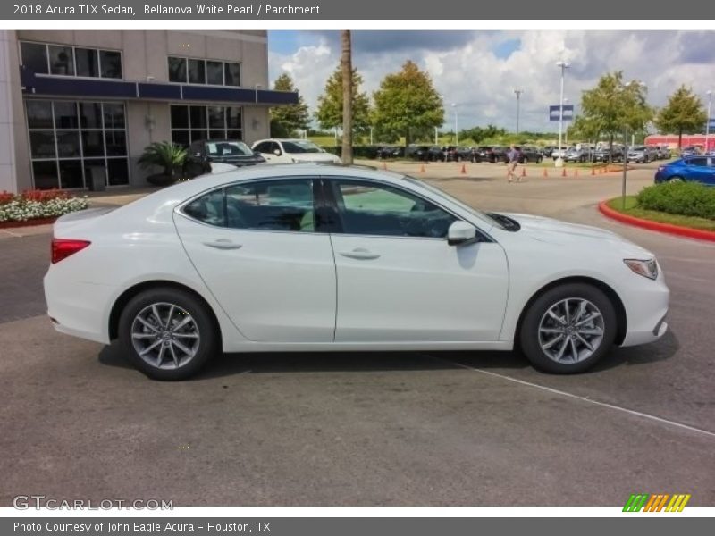 Bellanova White Pearl / Parchment 2018 Acura TLX Sedan