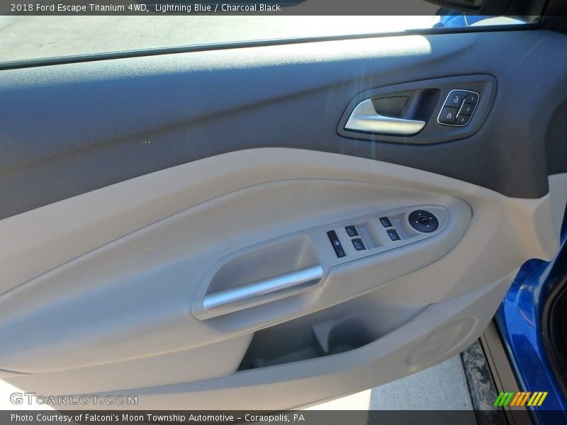 Lightning Blue / Charcoal Black 2018 Ford Escape Titanium 4WD