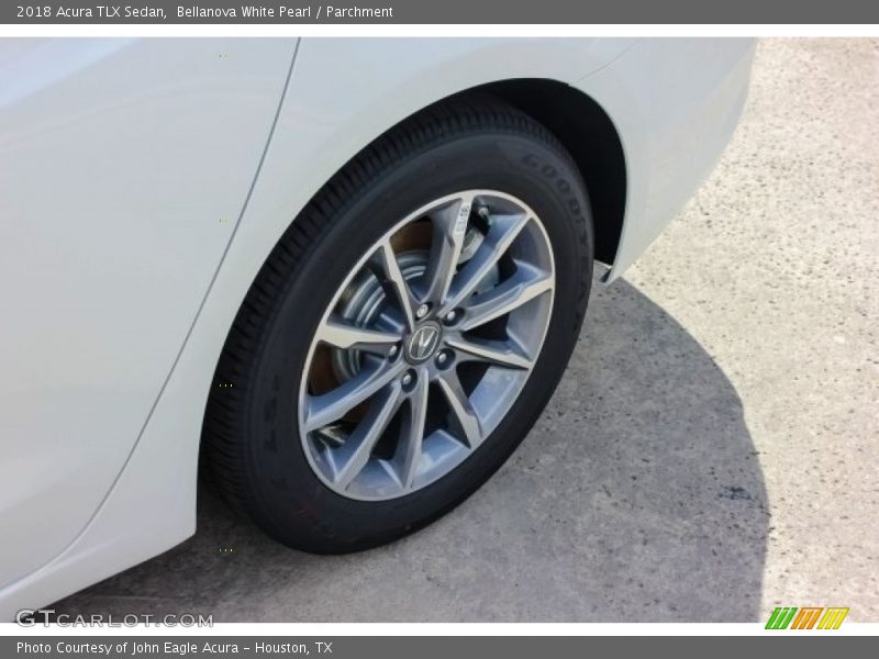 Bellanova White Pearl / Parchment 2018 Acura TLX Sedan