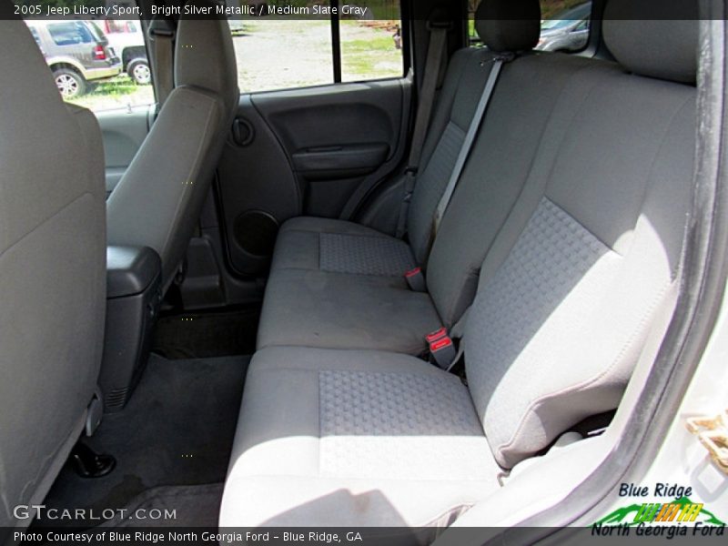 Bright Silver Metallic / Medium Slate Gray 2005 Jeep Liberty Sport