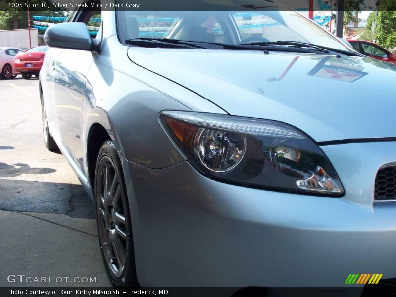 Silver Streak Mica / Dark Gray 2005 Scion tC