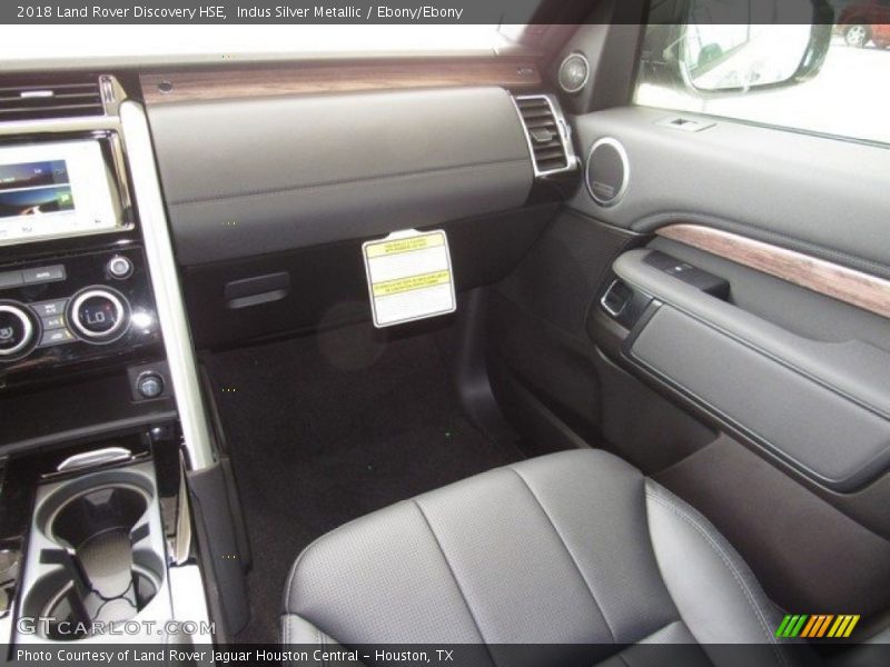 Indus Silver Metallic / Ebony/Ebony 2018 Land Rover Discovery HSE