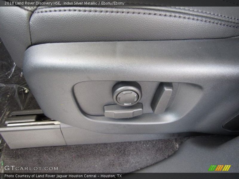 Indus Silver Metallic / Ebony/Ebony 2018 Land Rover Discovery HSE