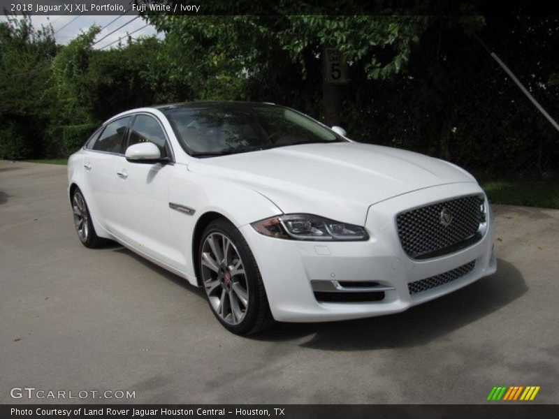 Fuji White / Ivory 2018 Jaguar XJ XJL Portfolio