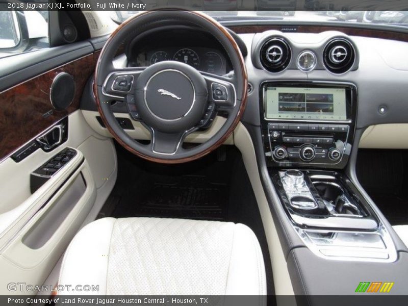 Fuji White / Ivory 2018 Jaguar XJ XJL Portfolio