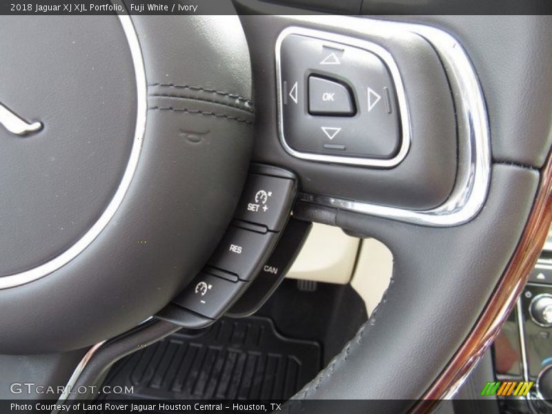 Fuji White / Ivory 2018 Jaguar XJ XJL Portfolio
