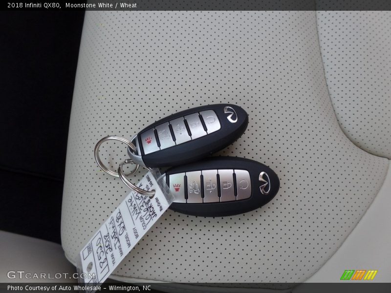 Moonstone White / Wheat 2018 Infiniti QX80