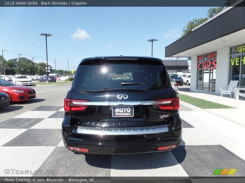 Black Obsidian / Graphite 2018 Infiniti QX80