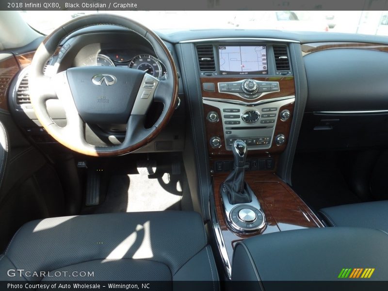 Black Obsidian / Graphite 2018 Infiniti QX80