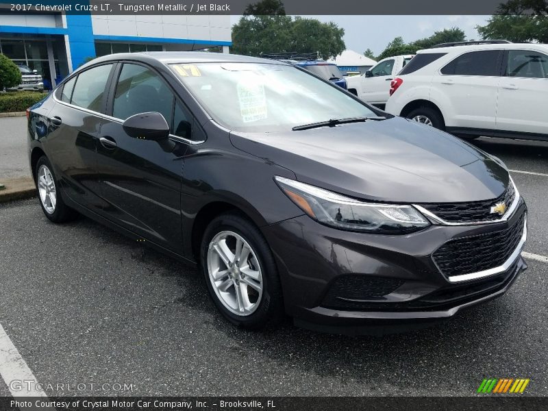Tungsten Metallic / Jet Black 2017 Chevrolet Cruze LT