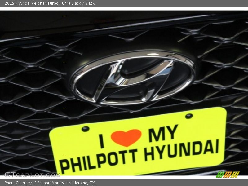 Ultra Black / Black 2019 Hyundai Veloster Turbo