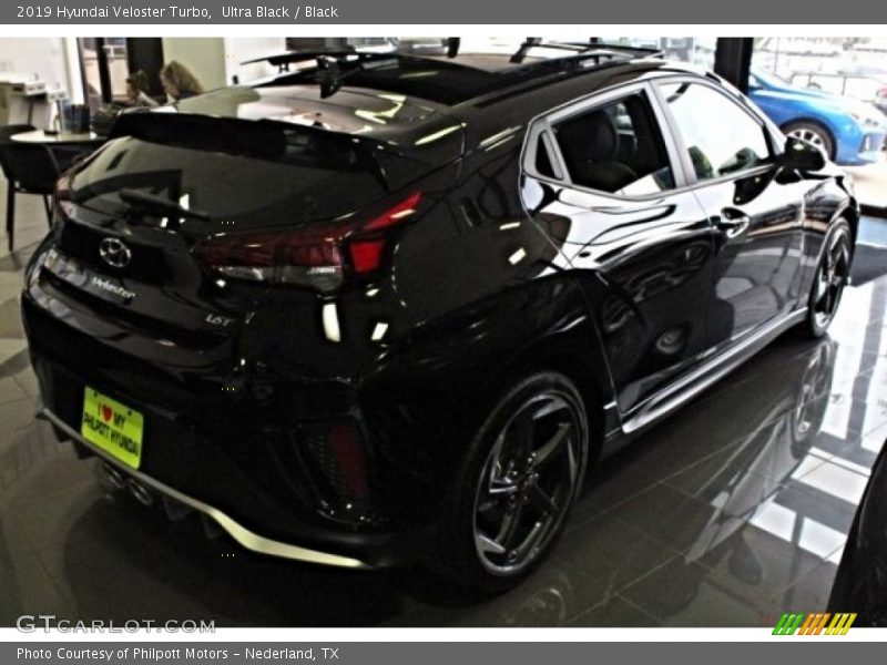 Ultra Black / Black 2019 Hyundai Veloster Turbo