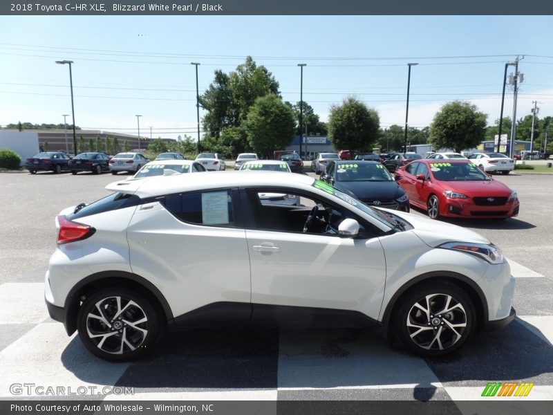 Blizzard White Pearl / Black 2018 Toyota C-HR XLE