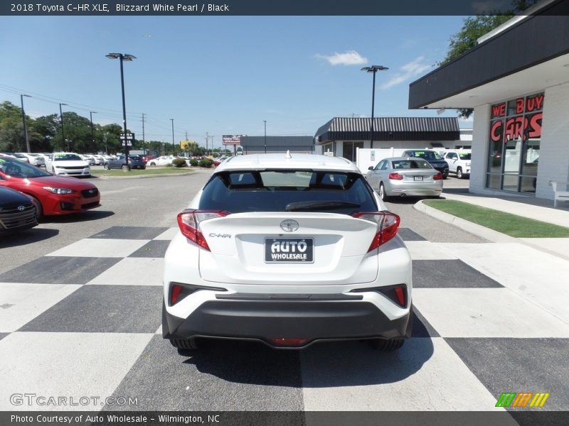 Blizzard White Pearl / Black 2018 Toyota C-HR XLE