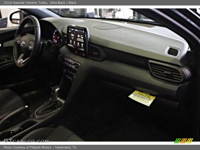 Ultra Black / Black 2019 Hyundai Veloster Turbo