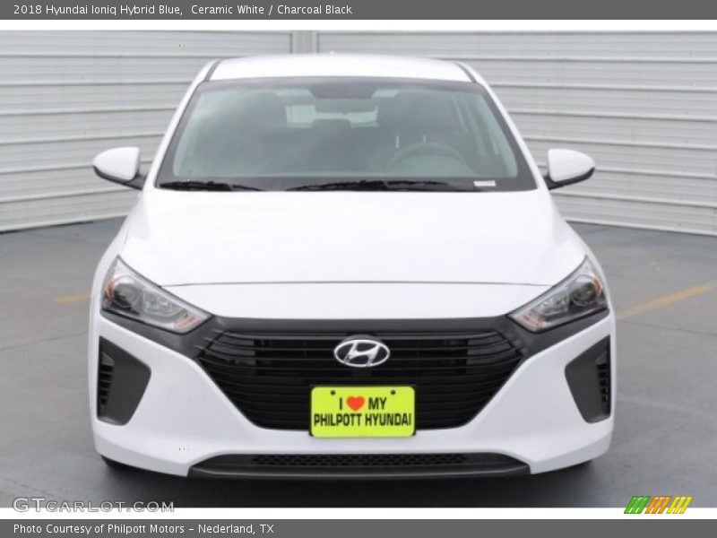 Ceramic White / Charcoal Black 2018 Hyundai Ioniq Hybrid Blue