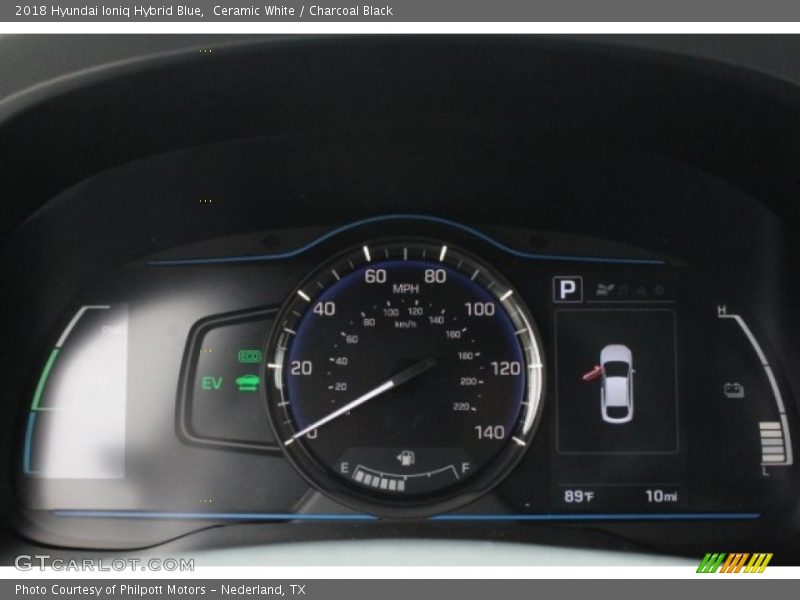 Ceramic White / Charcoal Black 2018 Hyundai Ioniq Hybrid Blue