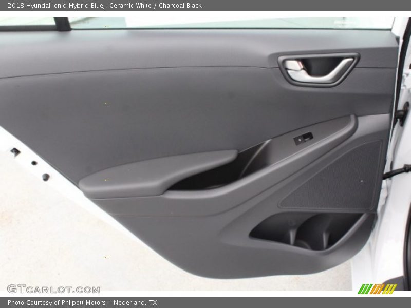 Ceramic White / Charcoal Black 2018 Hyundai Ioniq Hybrid Blue