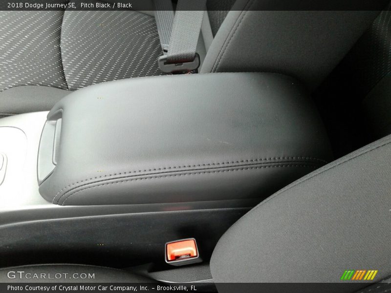 Pitch Black / Black 2018 Dodge Journey SE