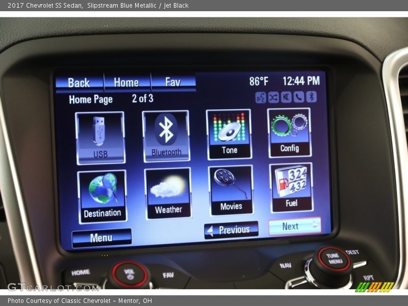 Controls of 2017 SS Sedan