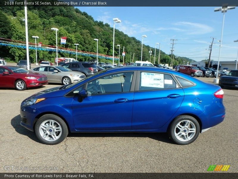  2018 Fiesta SE Sedan Lightning Blue