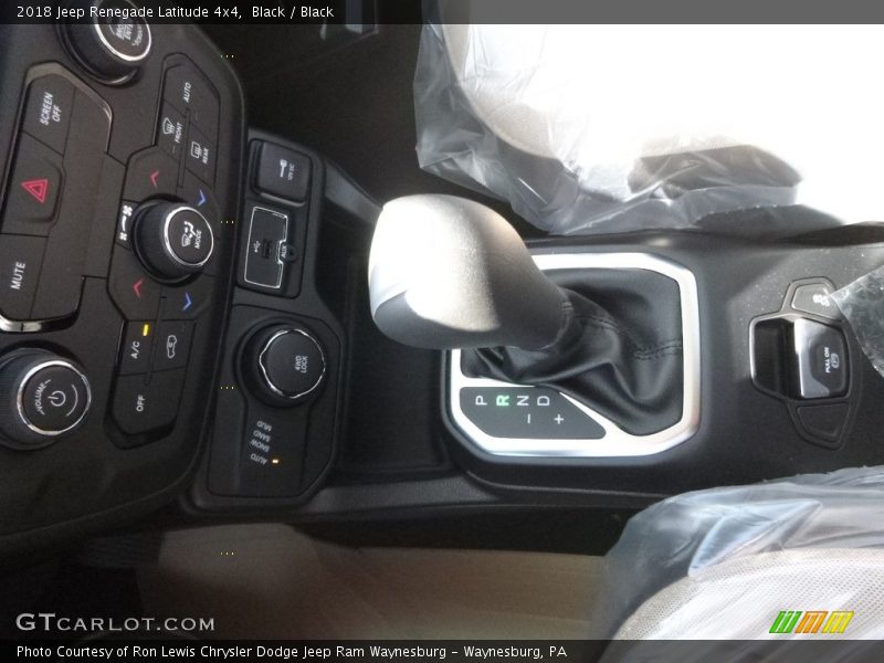 Black / Black 2018 Jeep Renegade Latitude 4x4