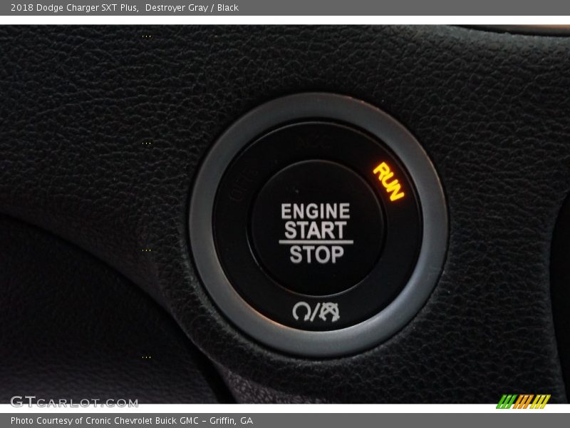 Destroyer Gray / Black 2018 Dodge Charger SXT Plus