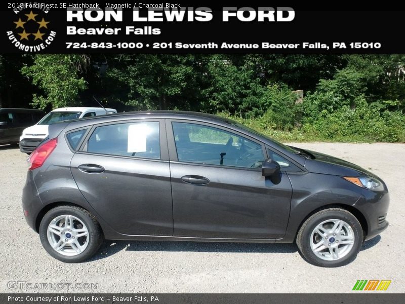 Magnetic / Charcoal Black 2018 Ford Fiesta SE Hatchback