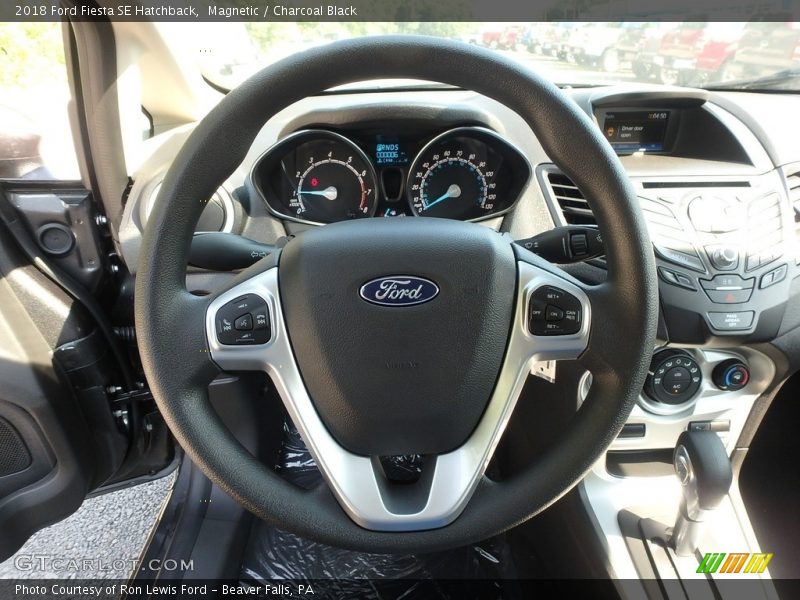 Magnetic / Charcoal Black 2018 Ford Fiesta SE Hatchback