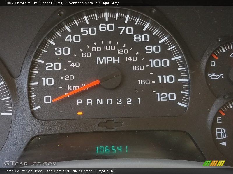 Silverstone Metallic / Light Gray 2007 Chevrolet TrailBlazer LS 4x4