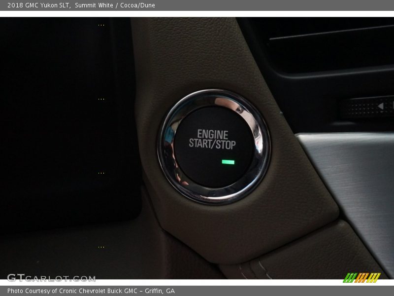 Summit White / Cocoa/Dune 2018 GMC Yukon SLT