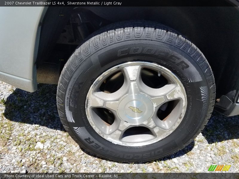 Silverstone Metallic / Light Gray 2007 Chevrolet TrailBlazer LS 4x4