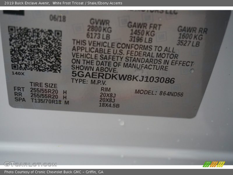 White Frost Tricoat / Shale/Ebony Accents 2019 Buick Enclave Avenir