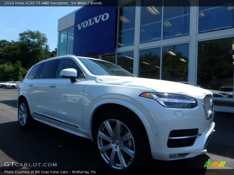 Ice White / Blonde 2019 Volvo XC90 T6 AWD Inscription