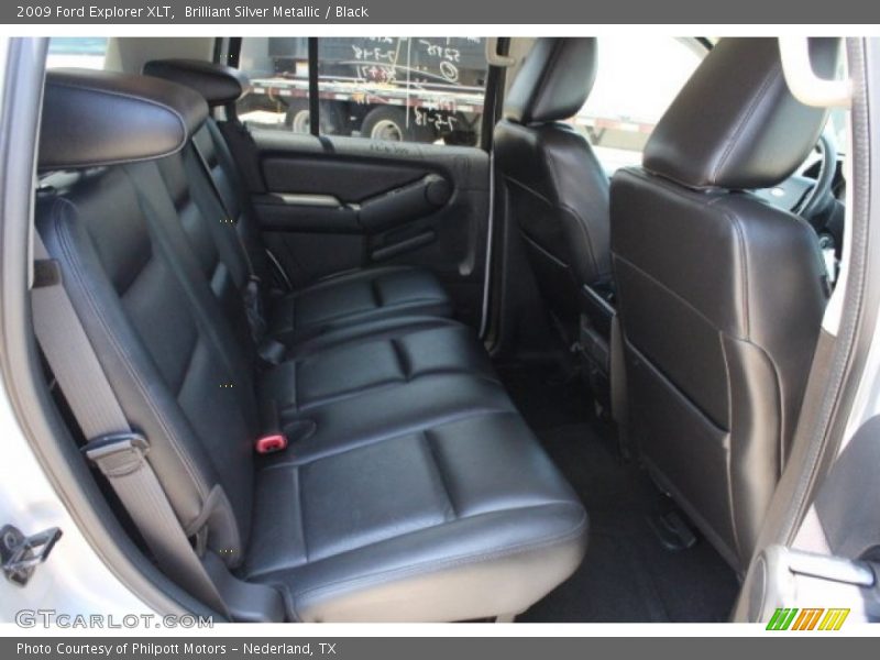 Brilliant Silver Metallic / Black 2009 Ford Explorer XLT