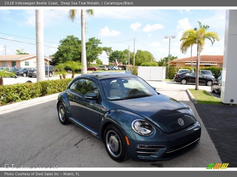 Deep Sea Teal Metallic / Ceramique/Black 2018 Volkswagen Beetle Coast